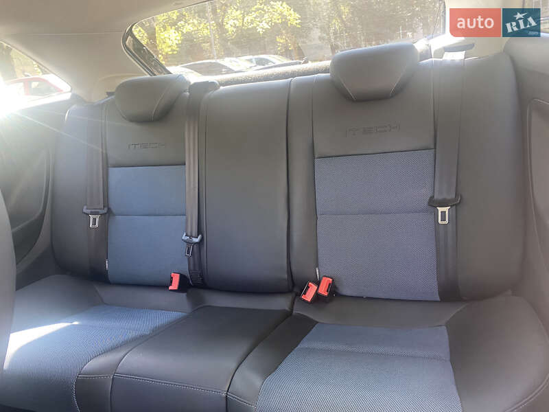 Хэтчбек SEAT Ibiza 2014 в Львове фото 14 Хэтчбек SEAT Ibiza 2014 в Львове