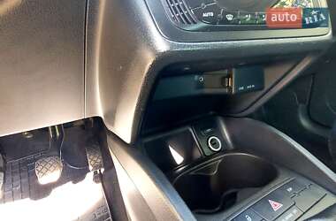 Хэтчбек SEAT Ibiza 2012 в 
