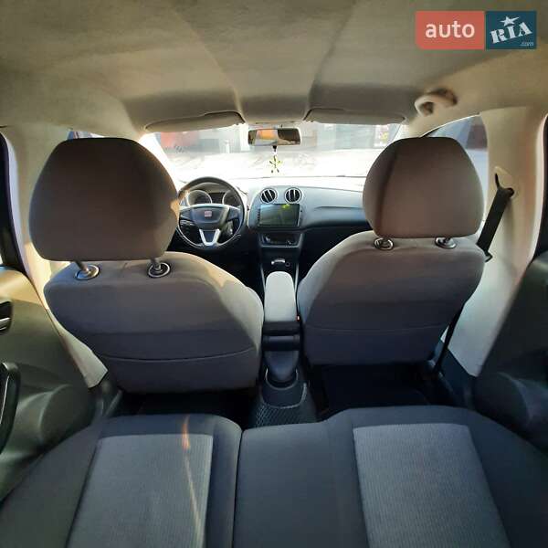 Хетчбек SEAT Ibiza 2011 в Харкові