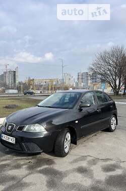 Хэтчбек SEAT Ibiza 2006 в Киеве