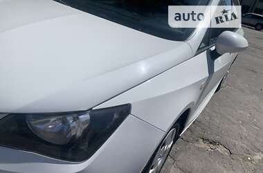 Хэтчбек SEAT Ibiza 2013 в Нововолынске