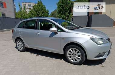 Хетчбек SEAT Ibiza 2012 в Дніпрі