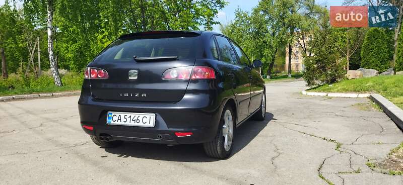 Хэтчбек SEAT Ibiza 2008 в Тальном