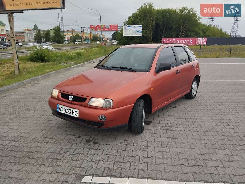 Хетчбек SEAT Ibiza 1997 в Луцьку