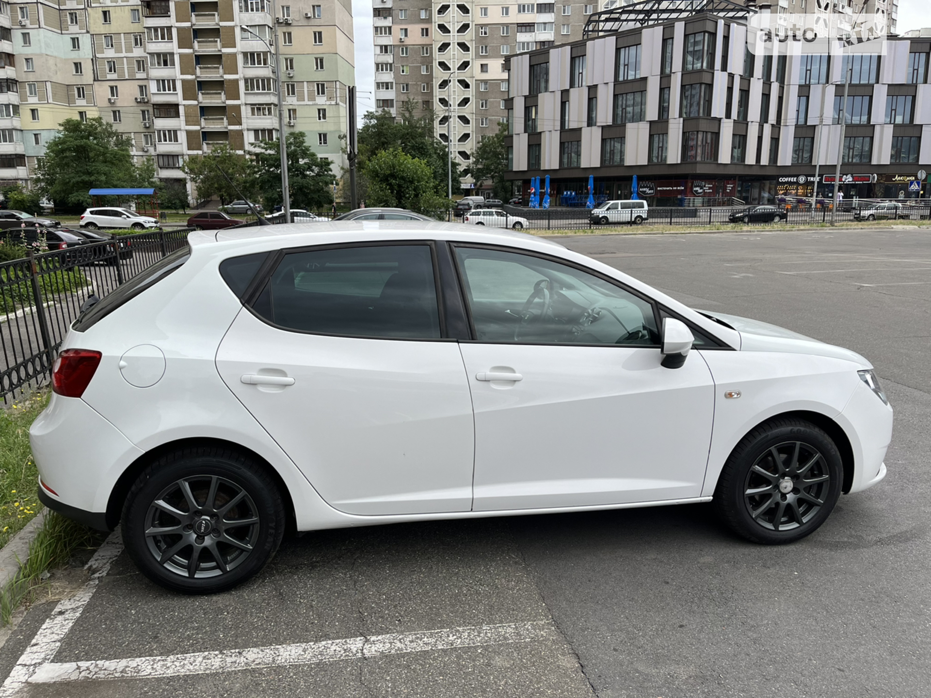 Фото авто 1