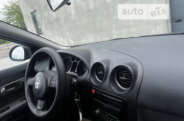 Хетчбек SEAT Ibiza 2007 в 