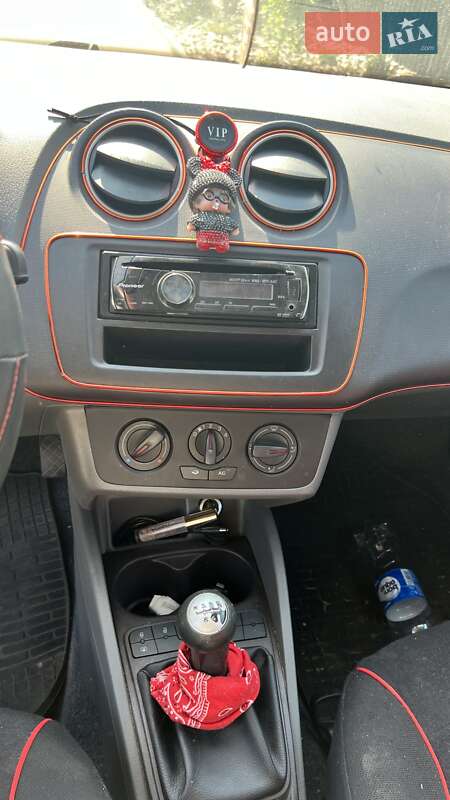 Хетчбек SEAT Ibiza 2010 в Києві