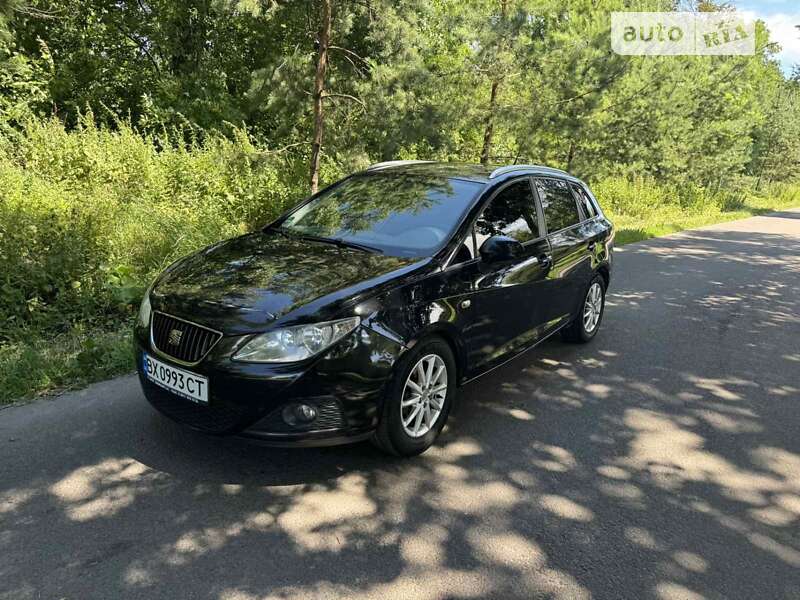 Хэтчбек SEAT Ibiza 2011 в Ровно