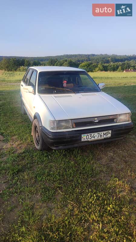 Хэтчбек SEAT Ibiza 1990 в Сторожинце