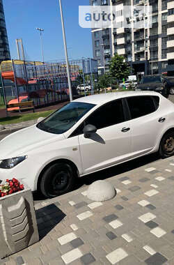 Хетчбек SEAT Ibiza 2011 в Києві