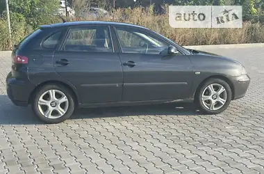 SEAT Ibiza 2004