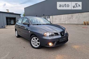 Хэтчбек SEAT Ibiza 2008 в Киеве