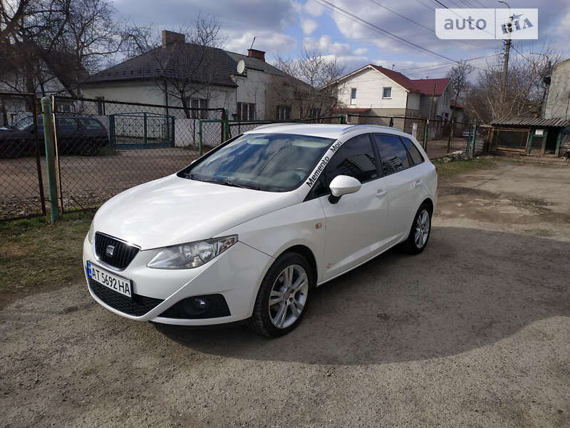 Хэтчбек SEAT Ibiza 2011 в Ивано-Франковске