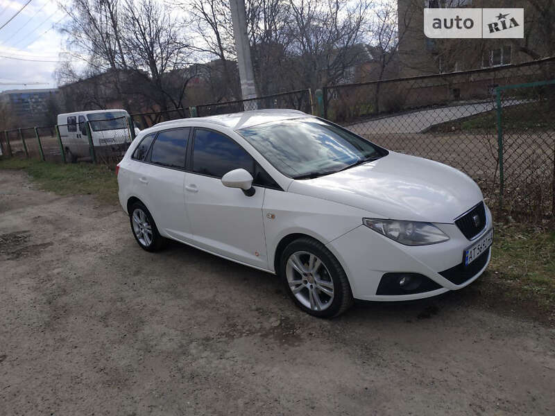 Хэтчбек SEAT Ibiza 2011 в Ивано-Франковске