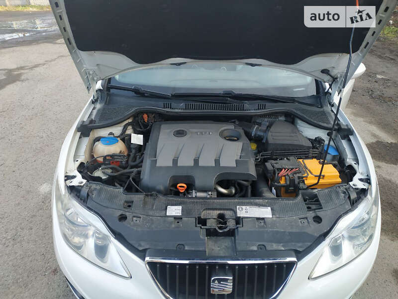 Хэтчбек SEAT Ibiza 2011 в Ивано-Франковске