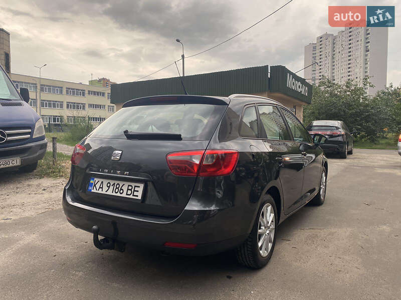 Универсал SEAT Ibiza 2010 в Киеве