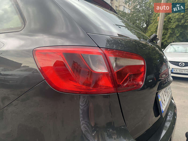 Универсал SEAT Ibiza 2010 в Киеве