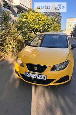 Хетчбек SEAT Ibiza 2010 в Новомосковську