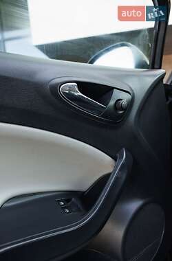 Хэтчбек SEAT Ibiza 2008 в 