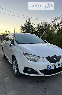 Хэтчбек SEAT Ibiza 2011 в Рожнятове