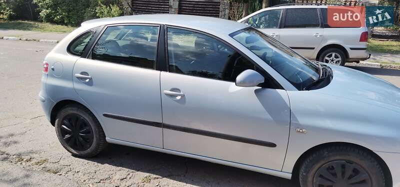 SEAT Ibiza 2005