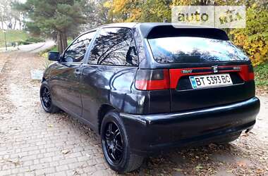 Хэтчбек SEAT Ibiza 1998 в Жидачове