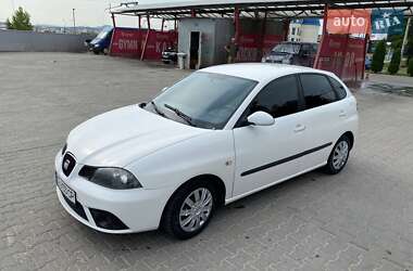 Хетчбек SEAT Ibiza 2009 в Чернівцях