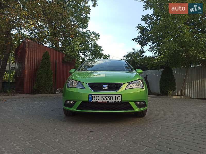 Хэтчбек SEAT Ibiza 2015 в Львове