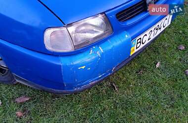 Хэтчбек SEAT Ibiza 1996 в 
