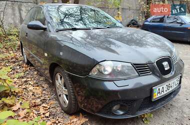 Хэтчбек SEAT Ibiza 2006 в Киеве