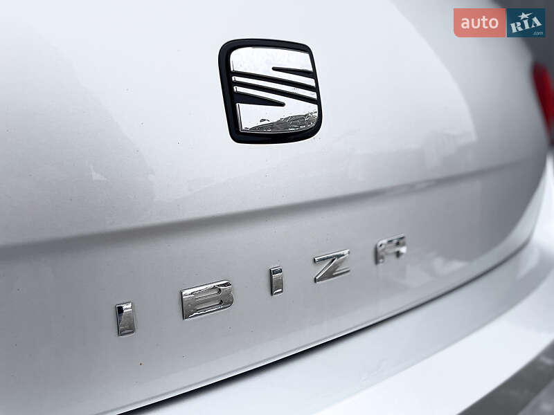 Хетчбек SEAT Ibiza 2013 в Києві