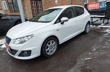 Хэтчбек SEAT Ibiza 2010 в Ровно