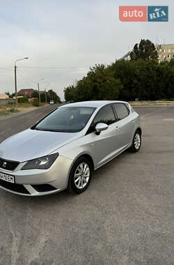 Хетчбек SEAT Ibiza 2015 в Запоріжжі