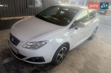 Хэтчбек SEAT Ibiza 2012 в Ровно