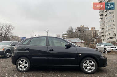 Хетчбек SEAT Ibiza 2008 в Києві