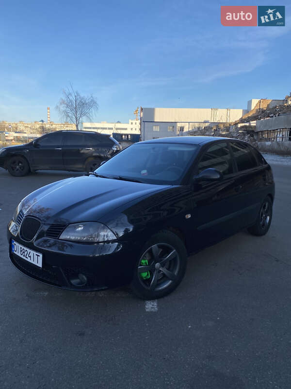 Хэтчбек SEAT Ibiza 2007 в Чайках