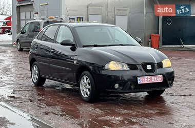 Хетчбек SEAT Ibiza 2008 в Рівному