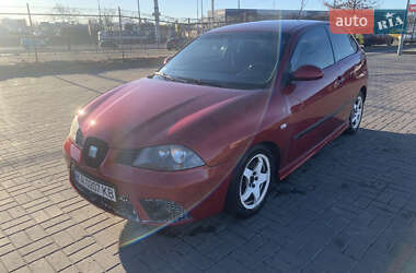 Хэтчбек SEAT Ibiza 2008 в Киеве