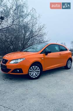 Хэтчбек SEAT Ibiza 2010 в Звягеле