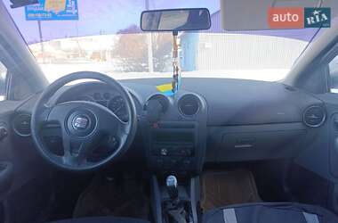 Хэтчбек SEAT Ibiza 2006 в Полтаве