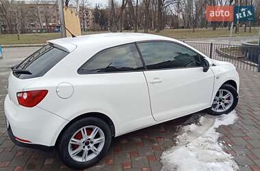 Хэтчбек SEAT Ibiza 2012 в Запорожье