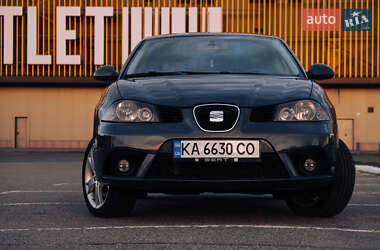 Хетчбек SEAT Ibiza 2008 в Києві