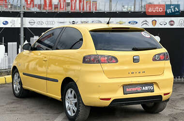 Хэтчбек SEAT Ibiza 2007 в Киеве