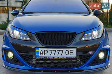 Хэтчбек SEAT Ibiza 2011 в 