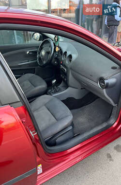 Хетчбек SEAT Ibiza 2007 в 