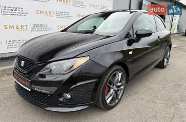 Хэтчбек SEAT Ibiza 2012 в 