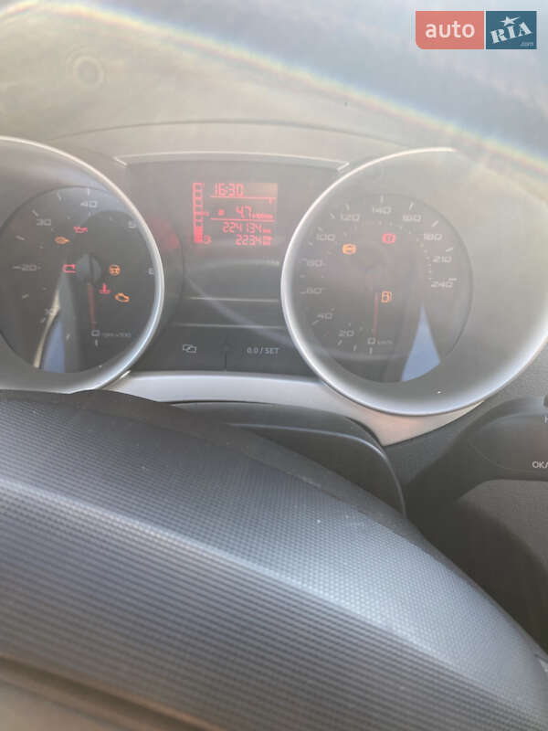 Універсал SEAT Ibiza 2011 в Звягелі