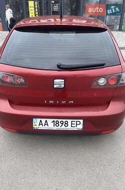 Хэтчбек SEAT Ibiza 2006 в 