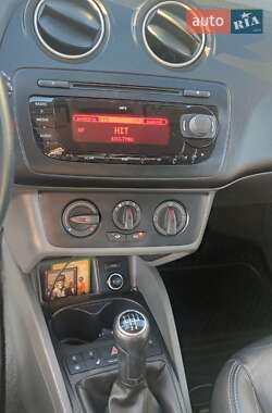 Хэтчбек SEAT Ibiza 2011 в 