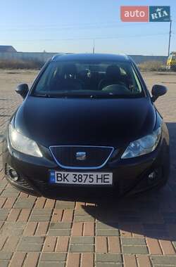 Хэтчбек SEAT Ibiza 2011 в 